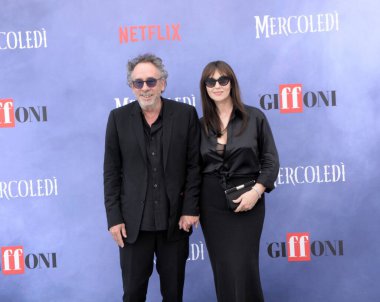 GiFFONI VALİNA PİANA - 25 Temmuz 2025: Tim Burton ve Monica Bellucci, Giffoni Film Festivali 2025 - 25 Temmuz 2025 tarihinde Giffoni Valle Piana, İtalya 'da.