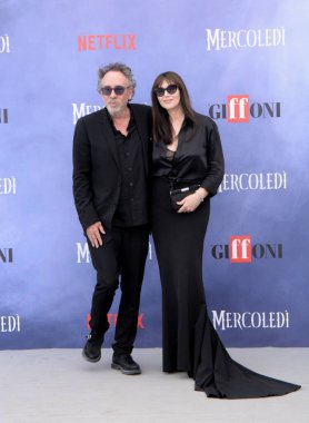 GiFFONI VALİNA PİANA - 25 Temmuz 2025: Tim Burton ve Monica Bellucci, Giffoni Film Festivali 2025 - 25 Temmuz 2025 tarihinde Giffoni Valle Piana, İtalya 'da.