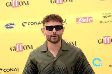 GIFFONI VALLE PIANA - 25 Temmuz 2025 Rocco Pagliarulo diğer adıyla Rocco Hunt 25 Temmuz 2025 'te Giffoni Valle Piana, İtalya' da Giffoni Film Festivali 'ne katıldı..