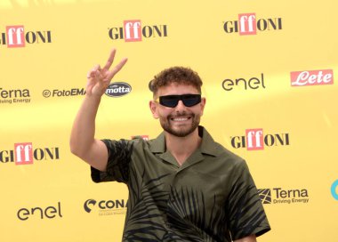 GIFFONI VALLE PIANA - 25 Temmuz 2025 Rocco Pagliarulo diğer adıyla Rocco Hunt 25 Temmuz 2025 'te Giffoni Valle Piana, İtalya' da Giffoni Film Festivali 'ne katıldı..
