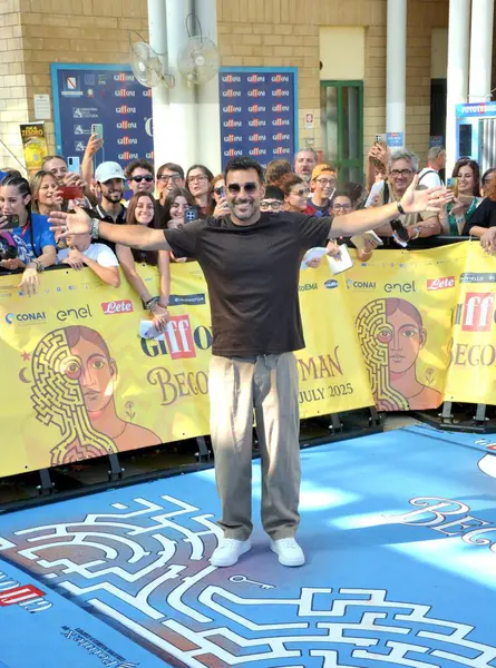 GiFFONI VALİNA PİANA - 18 Temmuz 2025: Edoardo Leo Giffoni Film Festivali 2025 - 18 Temmuz 2025 tarihinde Giffoni Valle Piana, İtalya.