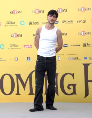 GIFFONI VALLE PIANA - 18 Temmuz 2025: Pietro Bagnadentro namı diğer TrigNo Giffoni Film Festivali 2025 - 18 Temmuz 2025 tarihinde Giffoni Valle Piana, İtalya 'da