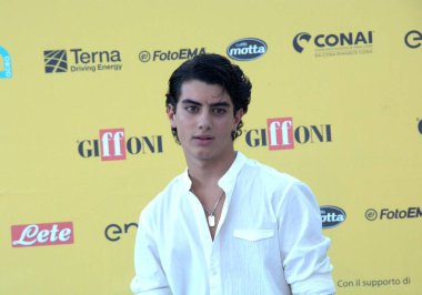 GiFFONI VALİNA PİANA - 18 Temmuz 2025: Samuele Carrino Giffoni Film Festivali 2025 - 18 Temmuz 2025 tarihinde Giffoni Valle Piana, İtalya.