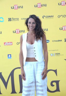 GiFFONI VALİNA PİANA - 19 Temmuz 2025: Elisa Di Francisca Giffoni Film Festivali 2025 - 19 Temmuz 2025 tarihinde Giffoni Valle Piana, İtalya.
