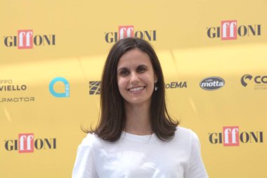 GiFFONI VALİNA PİANA - 19 Temmuz 2025: Linda Raimondo Giffoni Film Festivali 2025 - 19 Temmuz 2025 tarihinde Giffoni Valle Piana, İtalya.