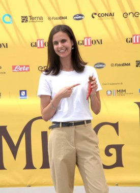 GiFFONI VALİNA PİANA - 19 Temmuz 2025: Linda Raimondo Giffoni Film Festivali 2025 - 19 Temmuz 2025 tarihinde Giffoni Valle Piana, İtalya.