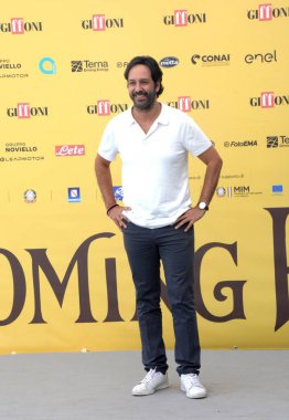 GIFFONI VALLE PİANA - 19 Temmuz 2025: Matteo Branciamore Giffoni Film Festivali 2025 - 19 Temmuz 2025 tarihinde Giffoni Valle Piana, İtalya 'da.