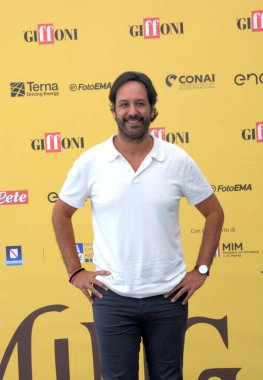 GIFFONI VALLE PİANA - 19 Temmuz 2025: Matteo Branciamore Giffoni Film Festivali 2025 - 19 Temmuz 2025 tarihinde Giffoni Valle Piana, İtalya 'da.