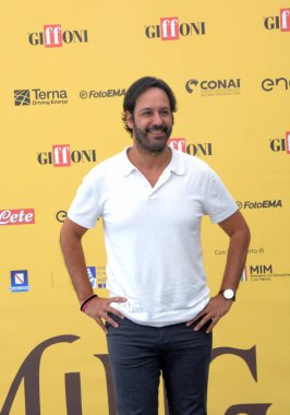 GIFFONI VALLE PİANA - 19 Temmuz 2025: Matteo Branciamore Giffoni Film Festivali 2025 - 19 Temmuz 2025 tarihinde Giffoni Valle Piana, İtalya 'da.