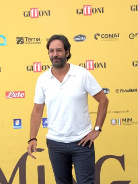 GIFFONI VALLE PİANA - 19 Temmuz 2025: Matteo Branciamore Giffoni Film Festivali 2025 - 19 Temmuz 2025 tarihinde Giffoni Valle Piana, İtalya 'da.