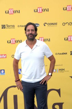 GIFFONI VALLE PİANA - 19 Temmuz 2025: Matteo Branciamore Giffoni Film Festivali 2025 - 19 Temmuz 2025 tarihinde Giffoni Valle Piana, İtalya 'da.