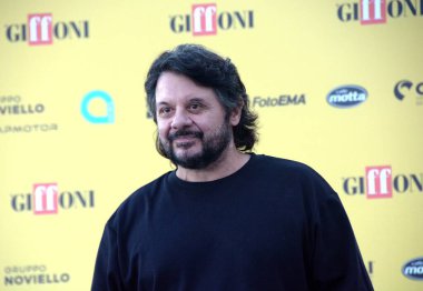 GIFFONI VALLE PIANA - 19 Temmuz 2025: Pasquale Petrolo aka Lillo Giffoni Film Festivali 2025 - 19 Temmuz 2025 tarihinde Giffoni Valle Piana, İtalya.