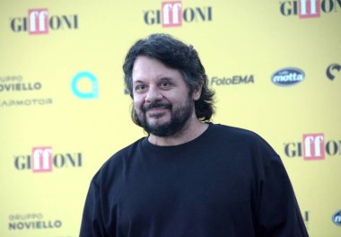 GIFFONI VALLE PIANA - 19 Temmuz 2025: Pasquale Petrolo aka Lillo Giffoni Film Festivali 2025 - 19 Temmuz 2025 tarihinde Giffoni Valle Piana, İtalya.