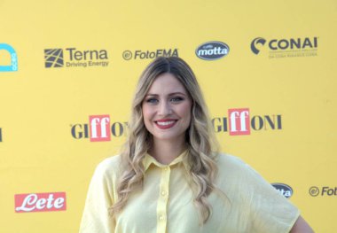 GiFFONI VALİNA PİANA - 20 Temmuz 2025: Carolina Benvenga Giffoni Film Festivali 2025 - 20 Temmuz 2025 tarihinde Giffoni Valle Piana, İtalya.
