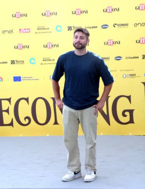 GIFFONI VALLE PIANA - 21 Temmuz 2025: Lorenzo Prattico namı diğer Prattquello Giffoni Film Festivali 2025 - 21 Temmuz 2025 tarihinde Giffoni Valle Piana, İtalya 'da.