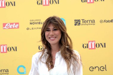 GIFFONI VALLE PIANA, İtalya - 22 Temmuz 2025: Virginia Raffaele Giffoni Film Festivali 2025 - 22 Temmuz 2025 tarihinde Giffoni Valle Piana, İtalya.