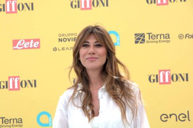 GIFFONI VALLE PIANA, İtalya - 22 Temmuz 2025: Virginia Raffaele Giffoni Film Festivali 2025 - 22 Temmuz 2025 tarihinde Giffoni Valle Piana, İtalya.