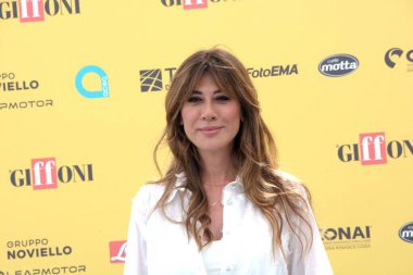 GIFFONI VALLE PIANA, İtalya - 22 Temmuz 2025: Virginia Raffaele Giffoni Film Festivali 2025 - 22 Temmuz 2025 tarihinde Giffoni Valle Piana, İtalya.