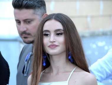 GiFFONI VALLE PIANA, İtalya - 22 Temmuz 2025 Charlotte Moccia namı diğer Charlotte M. Giffoni Film Festivali 2025 'e 22 Temmuz 2025' te Giffoni Valle Piana, İtalya 'da katılır..