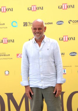 GiFFONI VALİNA PİANA - 22 Temmuz 2025: Riccardo Milani Giffoni Film Festivali 2025 - 22 Temmuz 2025 tarihinde Giffoni Valle Piana, İtalya.