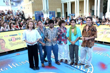 GiFFONI VALLE PIANA - 22 Temmuz 2025: Giovanni Monaco, Arturo Monaco, Francesco Parazzoli, Daniele Corradi ve Jacopo Protti I Patagarri 'den Giffoni Film Festivali 2025 - 22 Temmuz 2025 tarihinde Giffoni Valle Piana, İtalya' da.