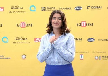 GiFFONI VALONI PIANA, İtalya - 23 Temmuz 2025: Federica Carta Giffoni Film Festivali 2025 - 23 Temmuz 2025 tarihinde Giffoni Valle Piana, İtalya.