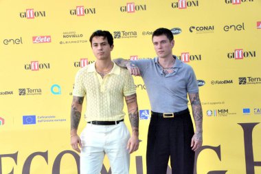 GIFFONI VALLE PİANA - 23 Temmuz 2025: Benji & Fede 'den Federico Rossi ve Benjamin Mascolo, Giffoni Film Festivali' ne 23 Temmuz 2025 'te Giffoni Valle Piana, İtalya' da katıldılar..