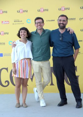 GiFFONI VALLE PIANA - 24 Temmuz 2025: Giulia Rosco, Andrea Moccia ve Claudio Morelli, Giffoni Film Festivali 2025 - 24 Temmuz 2025 tarihinde Giffoni Valle Piana, İtalya.