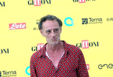 GiFFONI VALİNA PİANA - 25 Temmuz 2025: Massimiliano Rossi, Giffoni Film Festivali 2025 - 25 Temmuz 2025 tarihinde Giffoni Valle Piana, İtalya 'da.