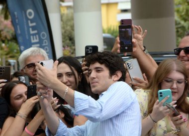 GiFFONI VALİNA PİANA - 26 Temmuz 2025: Nicolas Maupas Giffoni Film Festivali 2025, Giffoni Valle Piana, İtalya.