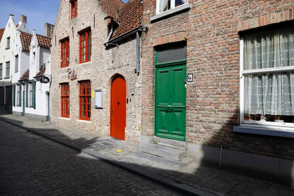 Bruges Belgium September 2022 Narrow Cobbled Streets Often Small Houses — Fotografia de Stock