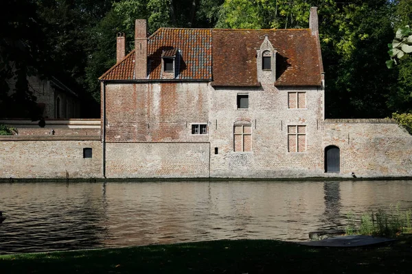 Brugge België September 2022 Gebouwen Van Baksteen Zijn Hier Zien — Stockfoto