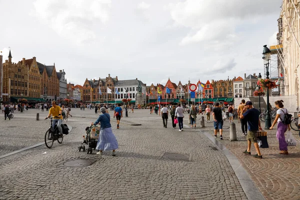 Bruges Belgium September 2022 Variety Brick Houses Frontages Market Square — Stock Photo, Image