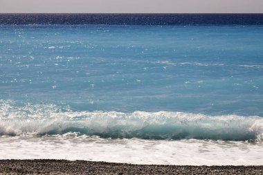 Fransa 'nın Nice kentinde Akdeniz kıyılarından görüldüğü gibi.