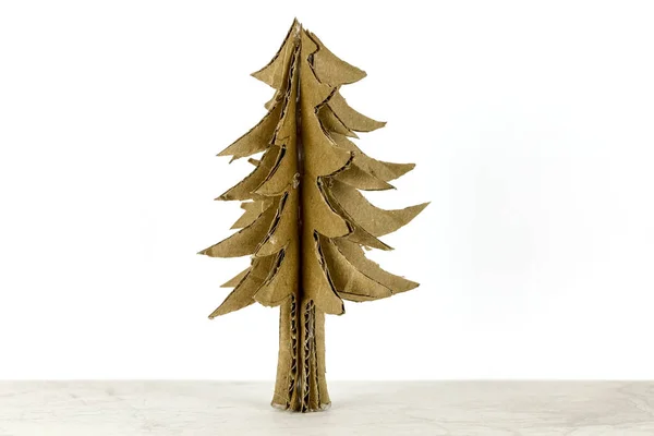 Model Jehličnanového Stromu Lepenky Recyklovaný Obalový Materiál Byl Použit Ruční — Stock fotografie