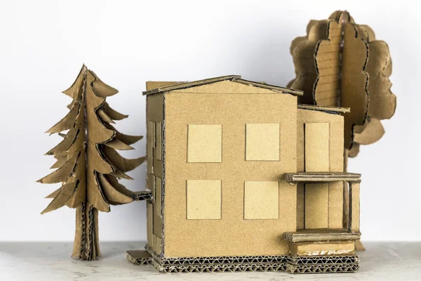 Modelo Casa Fabricado Cartón Material Embalaje Reciclado Utilizado Para Artesanía —  Fotos de Stock