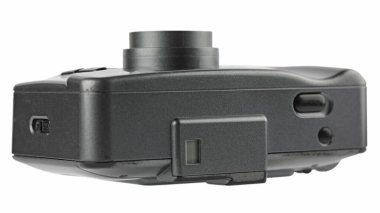 35mm film için kullanılan eski bir kompakt kameranın tepesinde bulunan kontrol düğmelerinin sayısı.
