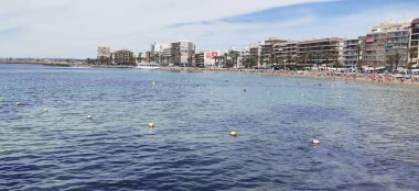 Deniz kıyısı boyunca Akdeniz 'de