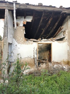 dökük terk edilmiş