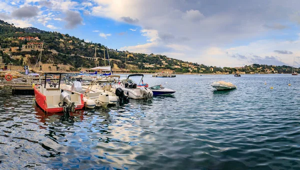 Barcos Atracados Puerto Deportivo Mar Mediterráneo Villefranche Sur Mer Casco —  Fotos de Stock