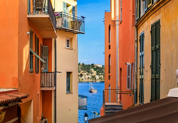 Traditional Old Terracotta Houses Street Villefranche Sur Mer Old Town — Stock Photo, Image
