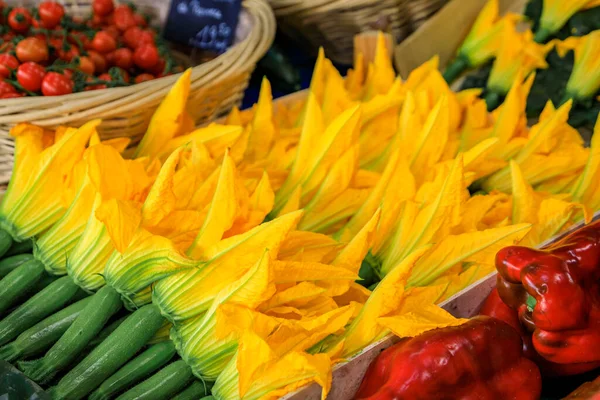 Traditional Delicacy South France Courgette Zucchini Flowers Local Provencal Farmers — Stock Photo, Image