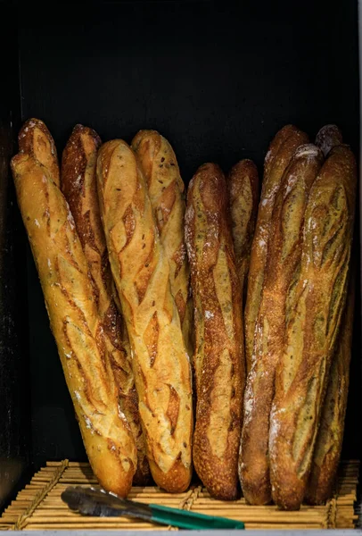Loaves Freshly Baked Rustic French Baguette Bread Display Artisanal Bakery — Stock Photo, Image