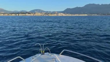 Akdeniz 'den Altea Skyline' ın Costa Blanca Alicante tekne manzarası