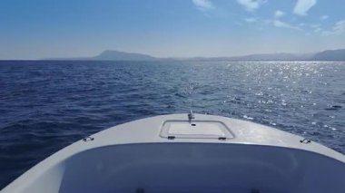 Alicante Costa Blanca İspanya 'nın Akdeniz kıyısında tekne manzaralı