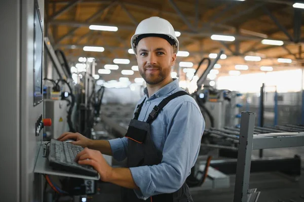 stock image Factory worker. Man working on the production line