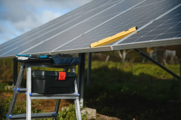 太阳能电池板 替代电源 选择性聚焦 复制空间 — 图库照片