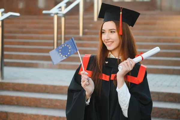 Graduation Diplomás Hallgatói Állás — Stock Fotó