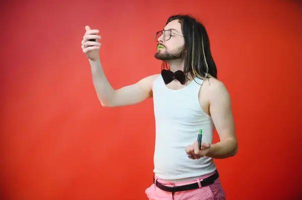 ゲイの男が化粧してる Lgbtコミュニティの概念 — ストック写真