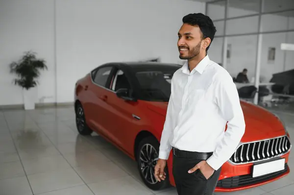 Young Indian Man Chooses New Car Car Dealership — Stok Foto